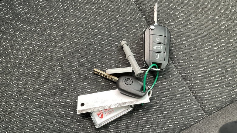 Vauxhall Crossland 1.2 Turbo Design 5dr Petrol Hatchback